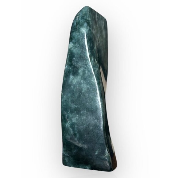 Freeform Jade Sculpture Green Charka Home Decor Accent Piece Over 8 Inches Tall - Picture 8 of 16